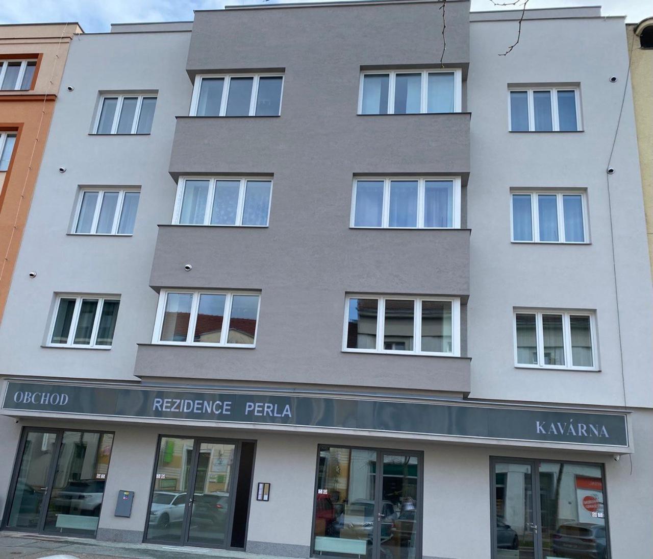 Apartamento Perla Hradce 301 Hradec Králové Exterior foto